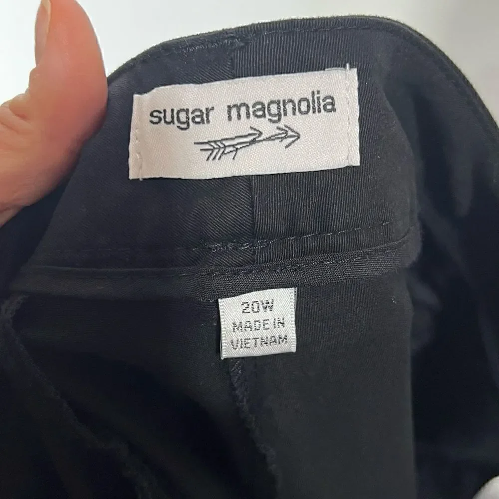 Sugar Magnolia Black Bermuda Shorts